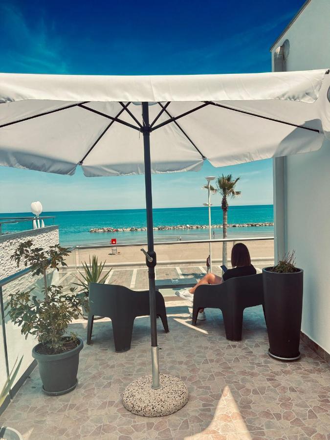 Carfagnini Rooms Termoli Exterior foto